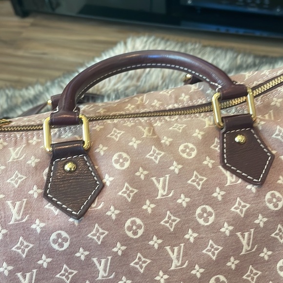 Authentic Louis Vuitton shoulder bag - Picture 4 of 11